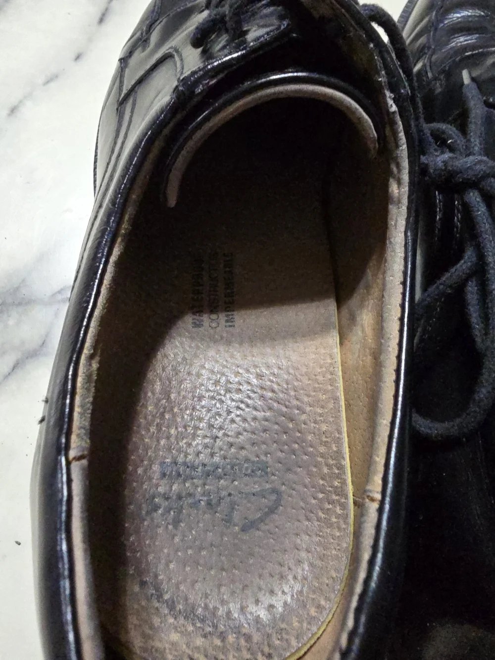 Clarks Classic Men's Black Leather Dress Shoes